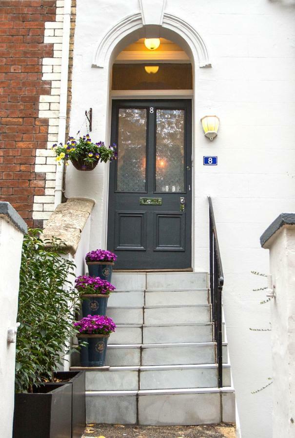 Number 8 Cheltenham Exterior photo